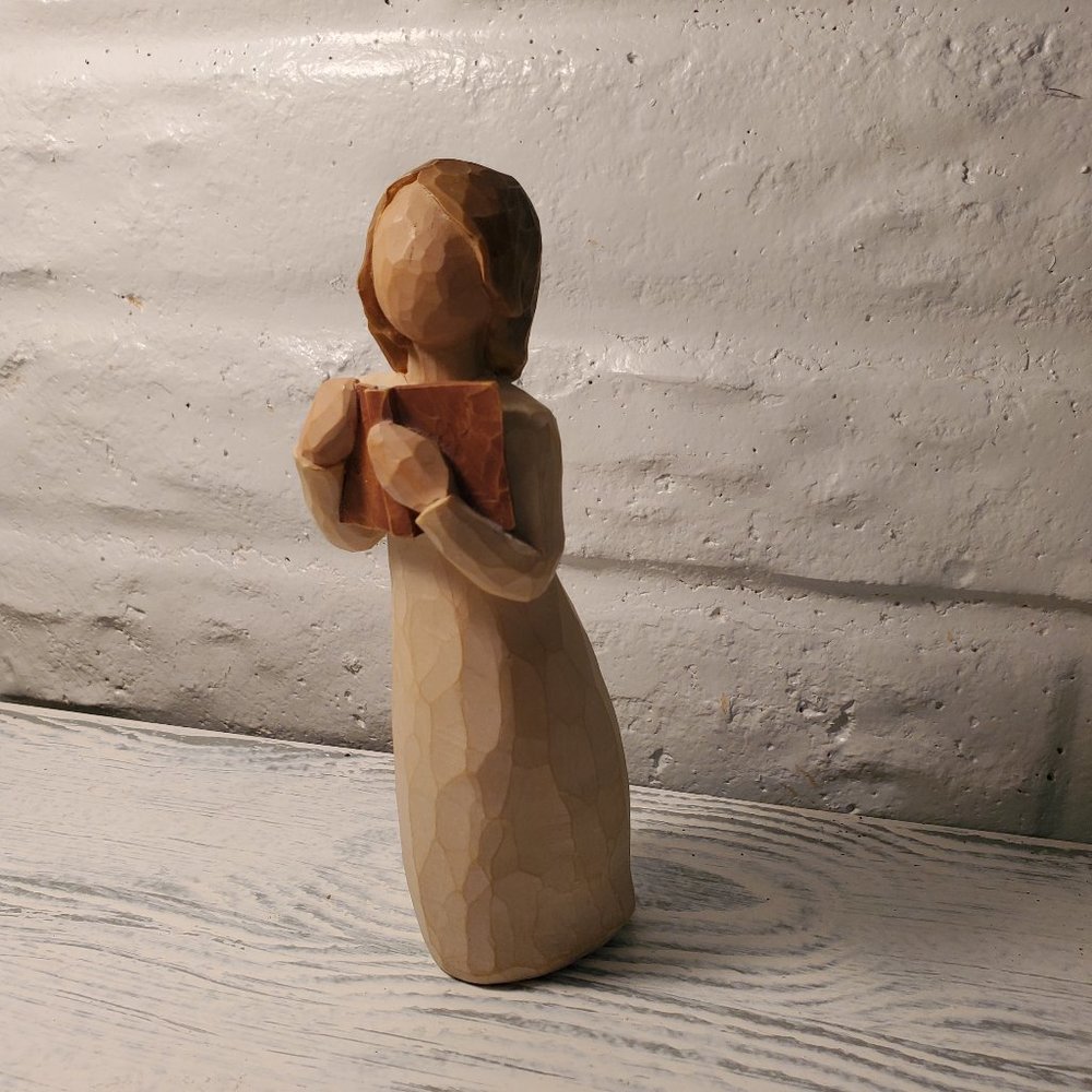 Willow Tree Figurine Demdaco Susan Lordi Love of Learning Reading 2005